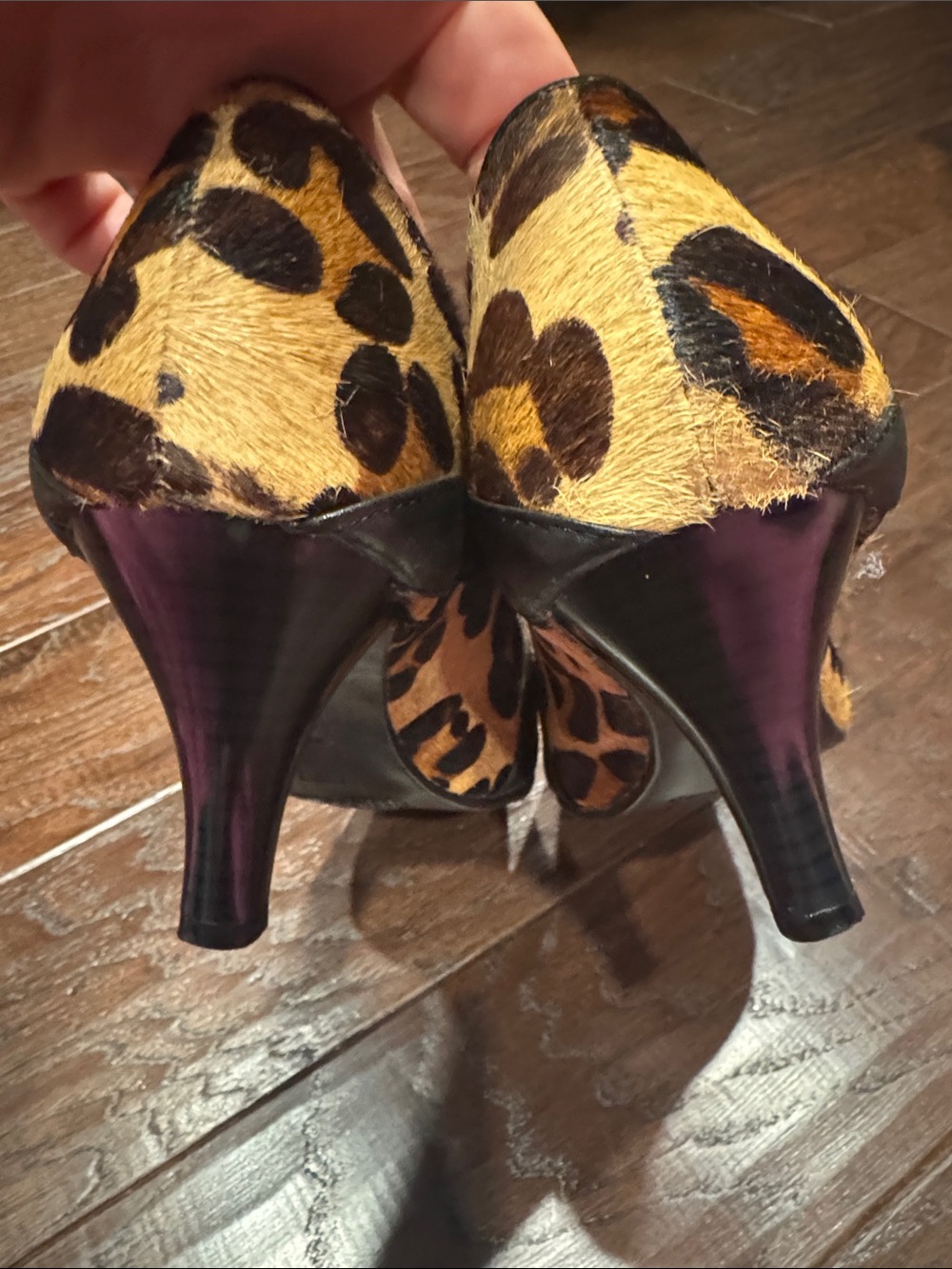 AEROSOLES Leopard Print Pumps with Black Straps - Picture 5 of 7